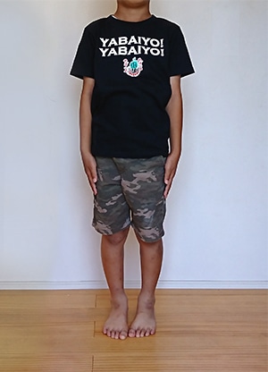 出川哲朗の充電させてもらえませんか？ Tシャツ（やばいよ